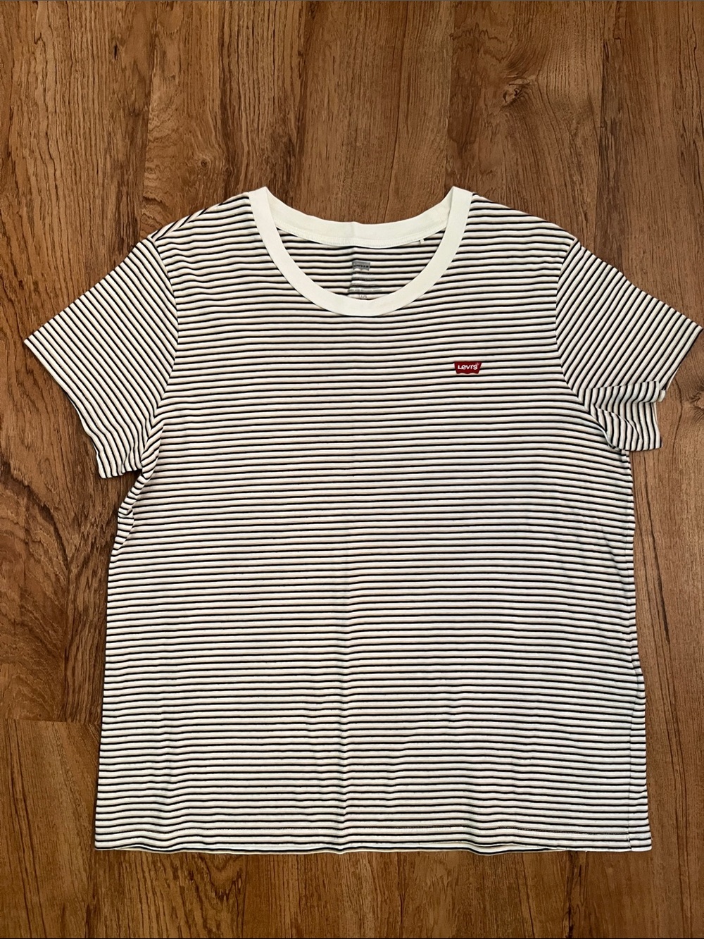 Levi’s The Perfect Crew Striped T-Shirt
